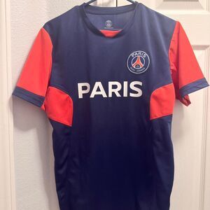 Nike Men's Navy and Blue T-shirt